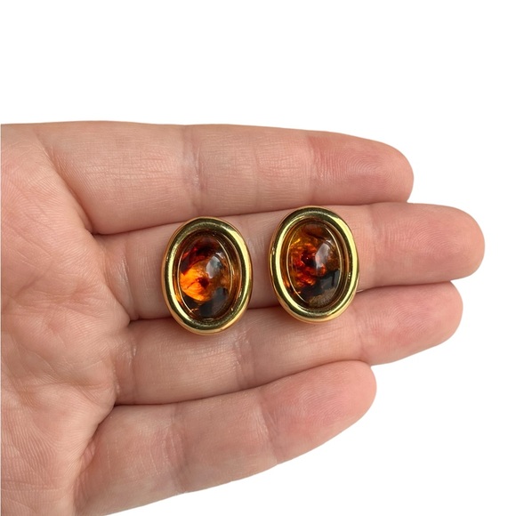 Vintage Kenneth Jay Lane KJL Faux Amber Tortoise Gold Clip Earrings - Picture 4 of 10